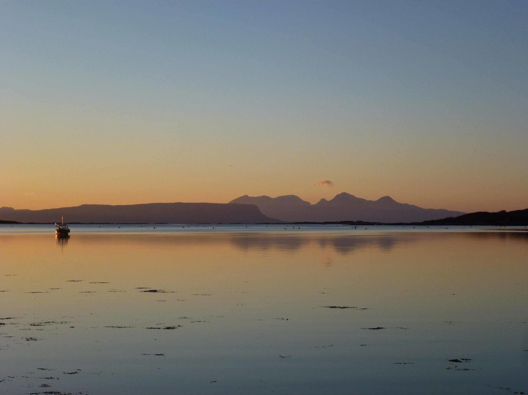 Arisaig Hotel Buitenkant foto